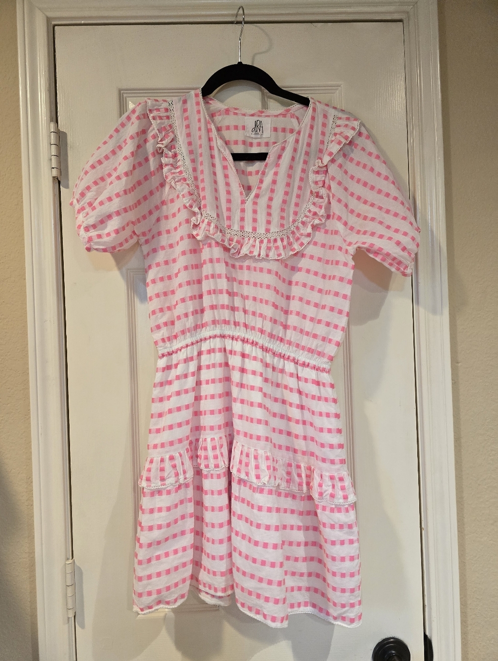 dRA Los Angeles Pink And White Dress XS